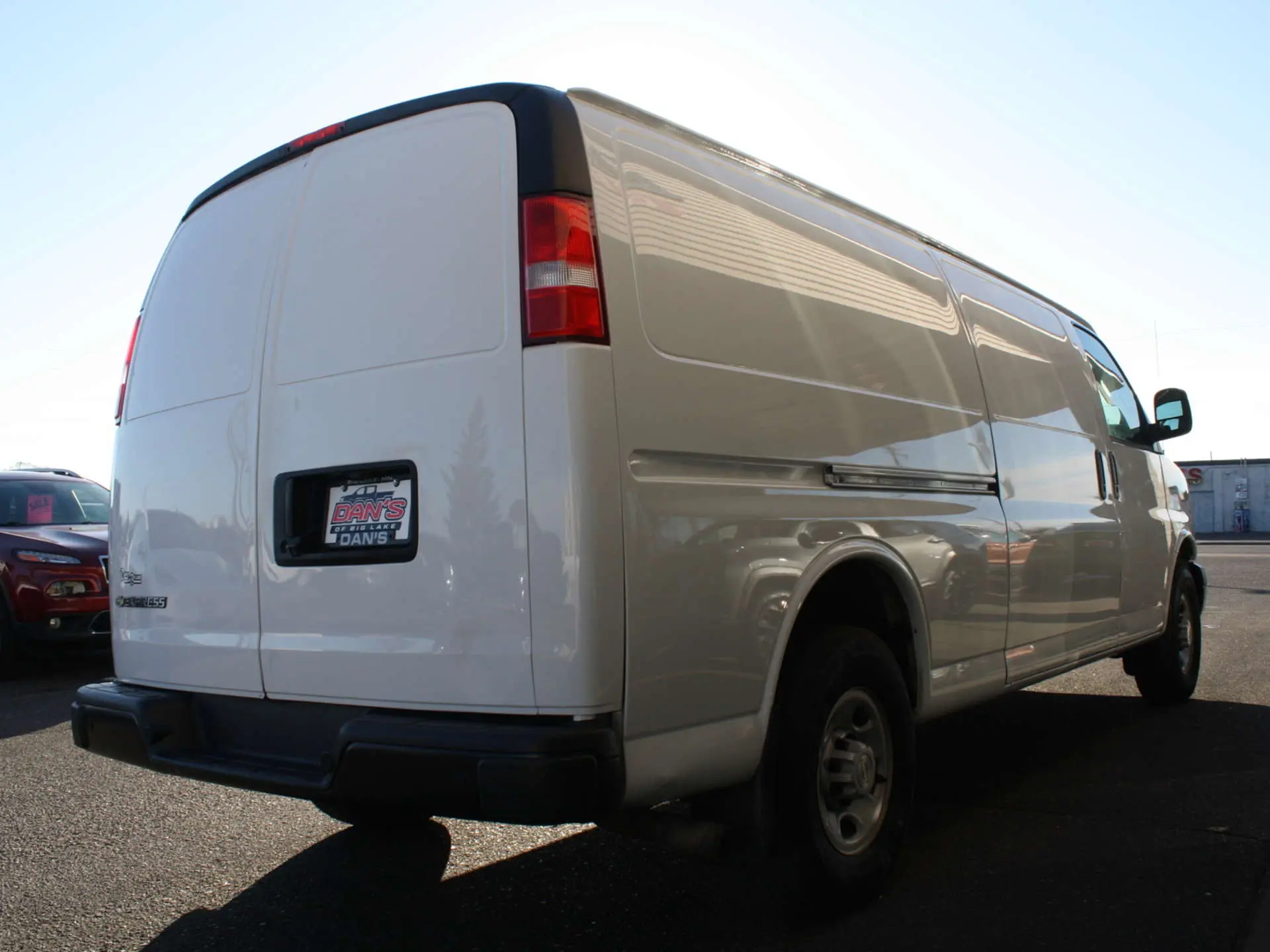 2020 Chevrolet Express Work Van 3500 Extended photo 3