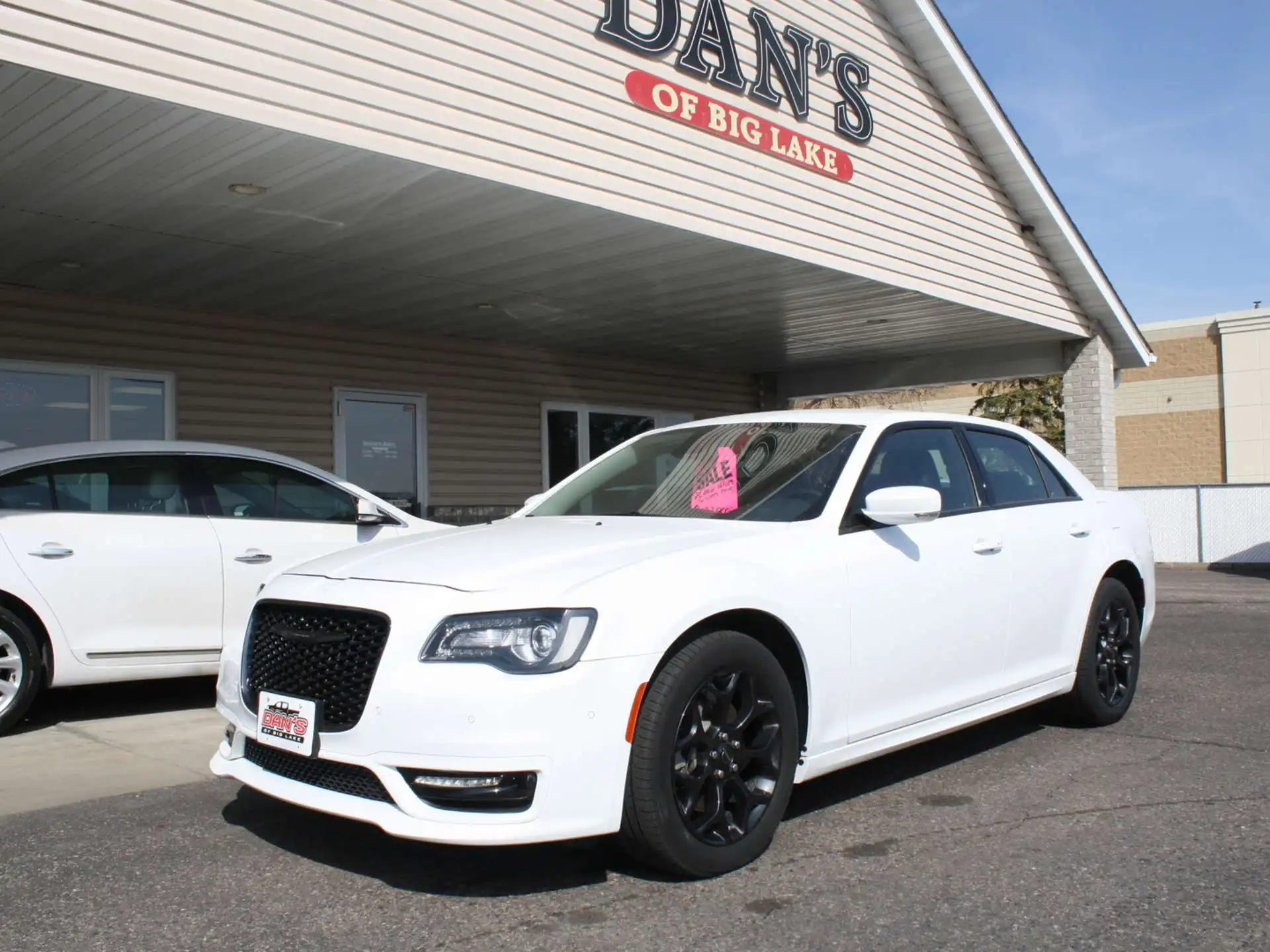 2023 Chrysler 300 Touring L AWD's photo