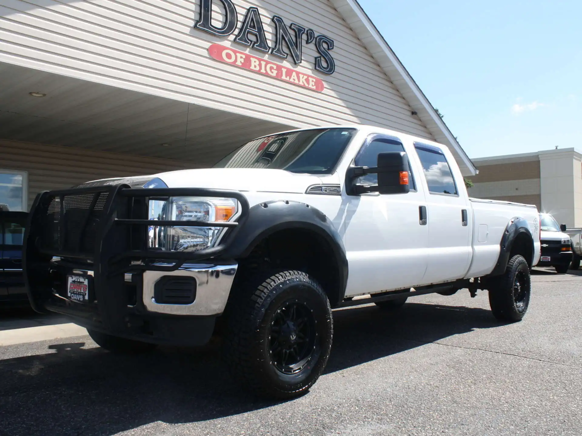 2015 Ford F-250 XL 4x4 Crew Cab 172 in's photo