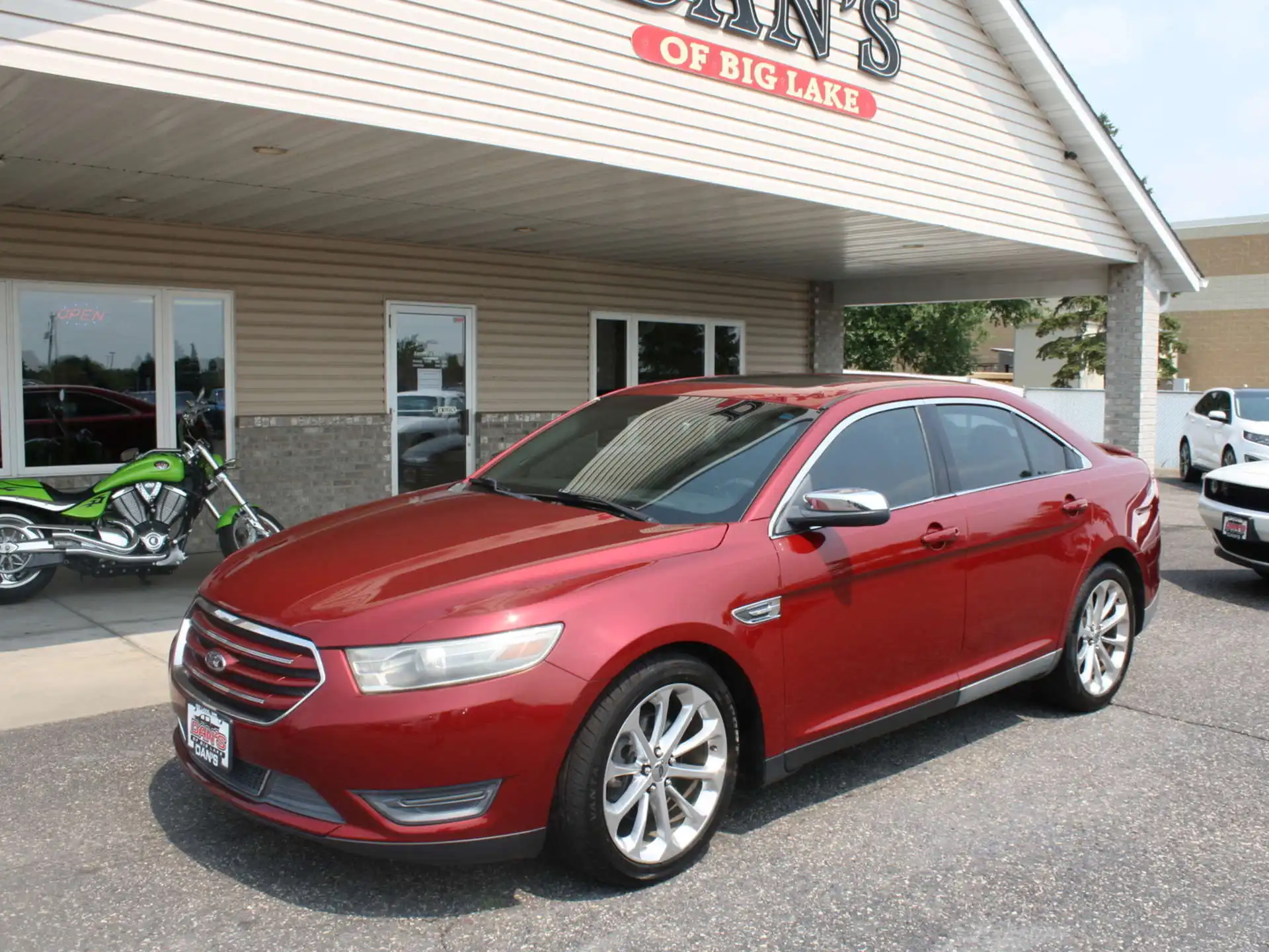 2013 Ford Taurus Limited FWD's photo