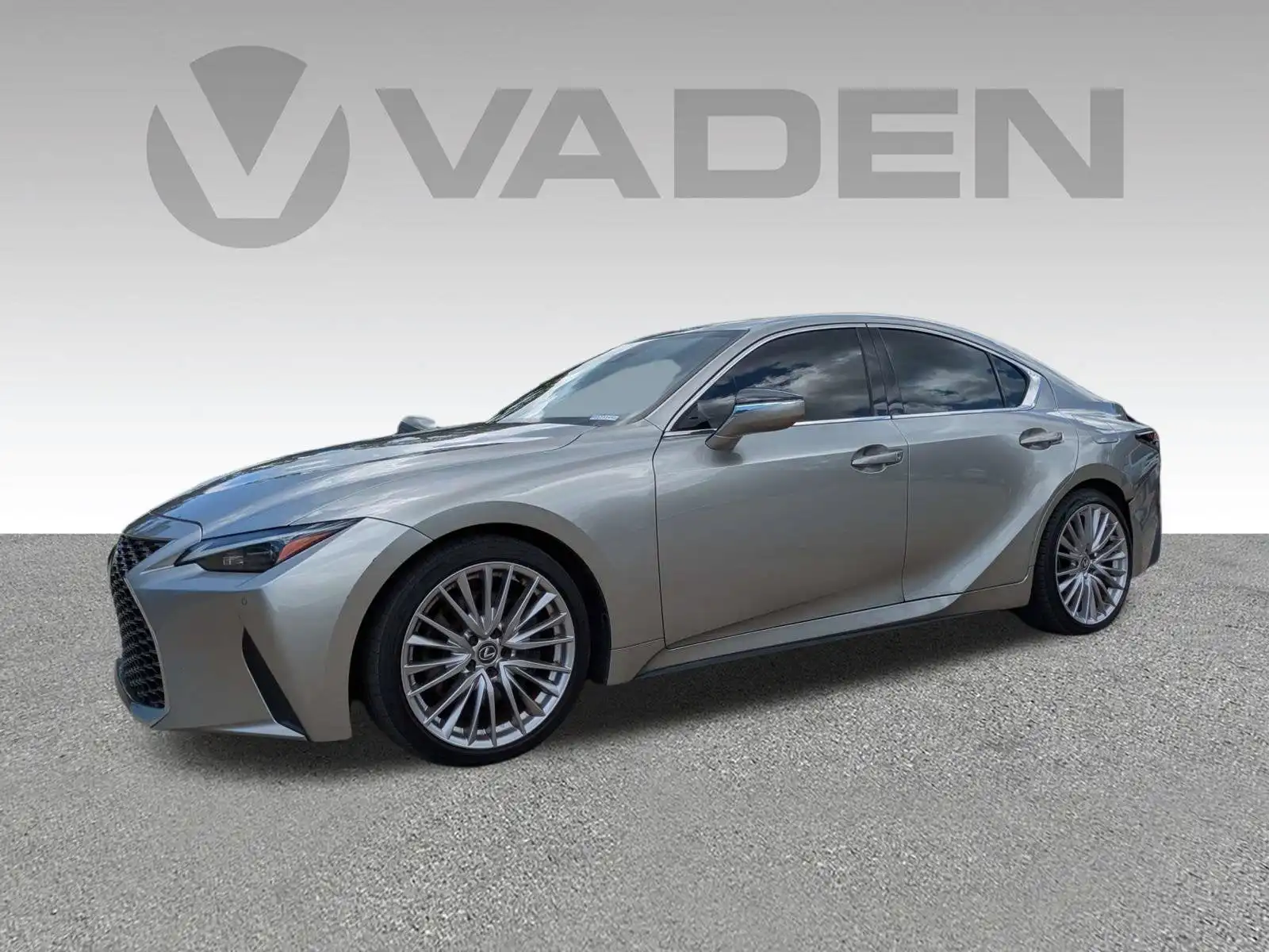 2023 Lexus IS 350 300 RWD's photo