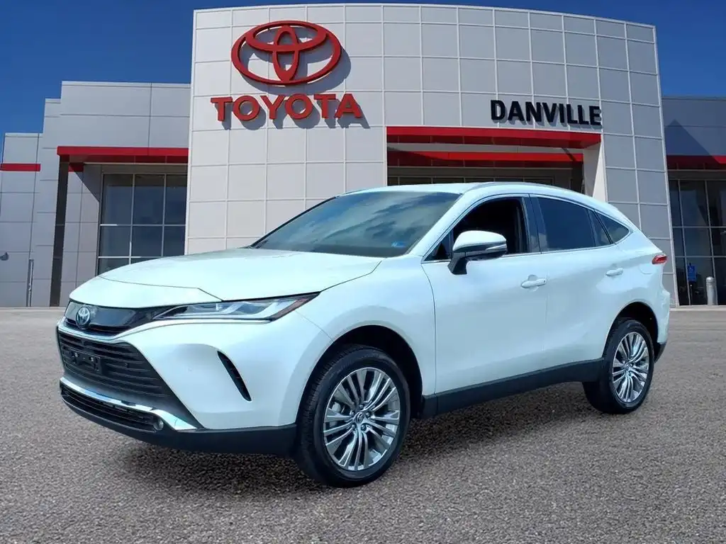 2024 Toyota Venza Limited Hybrid AWD's photo