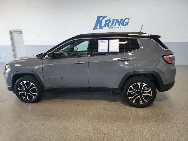 2024 Jeep Compass Limited 4WD photo 3