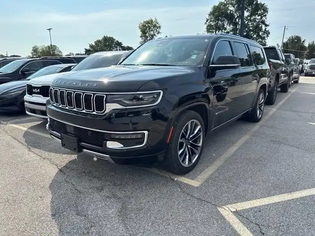 2023 Jeep Wagoneer L Series III 4WD's photo