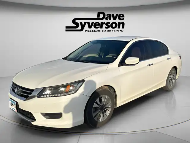 2013 Honda Accord LX Auto's photo