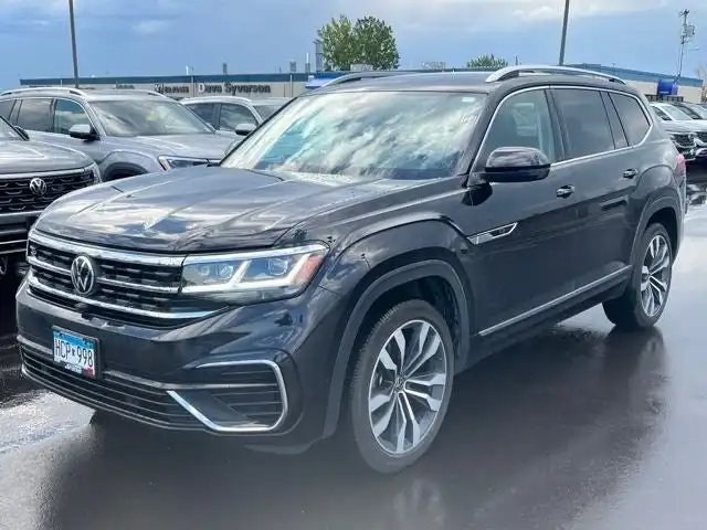 2022 Volkswagen Atlas 3.6L SEL Premium R-Line 4Motion's photo