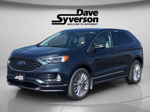 2024 Ford Edge Titanium AWD photo 1