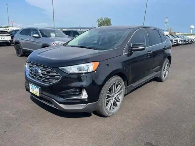 2019 Ford Edge Titanium AWD's photo