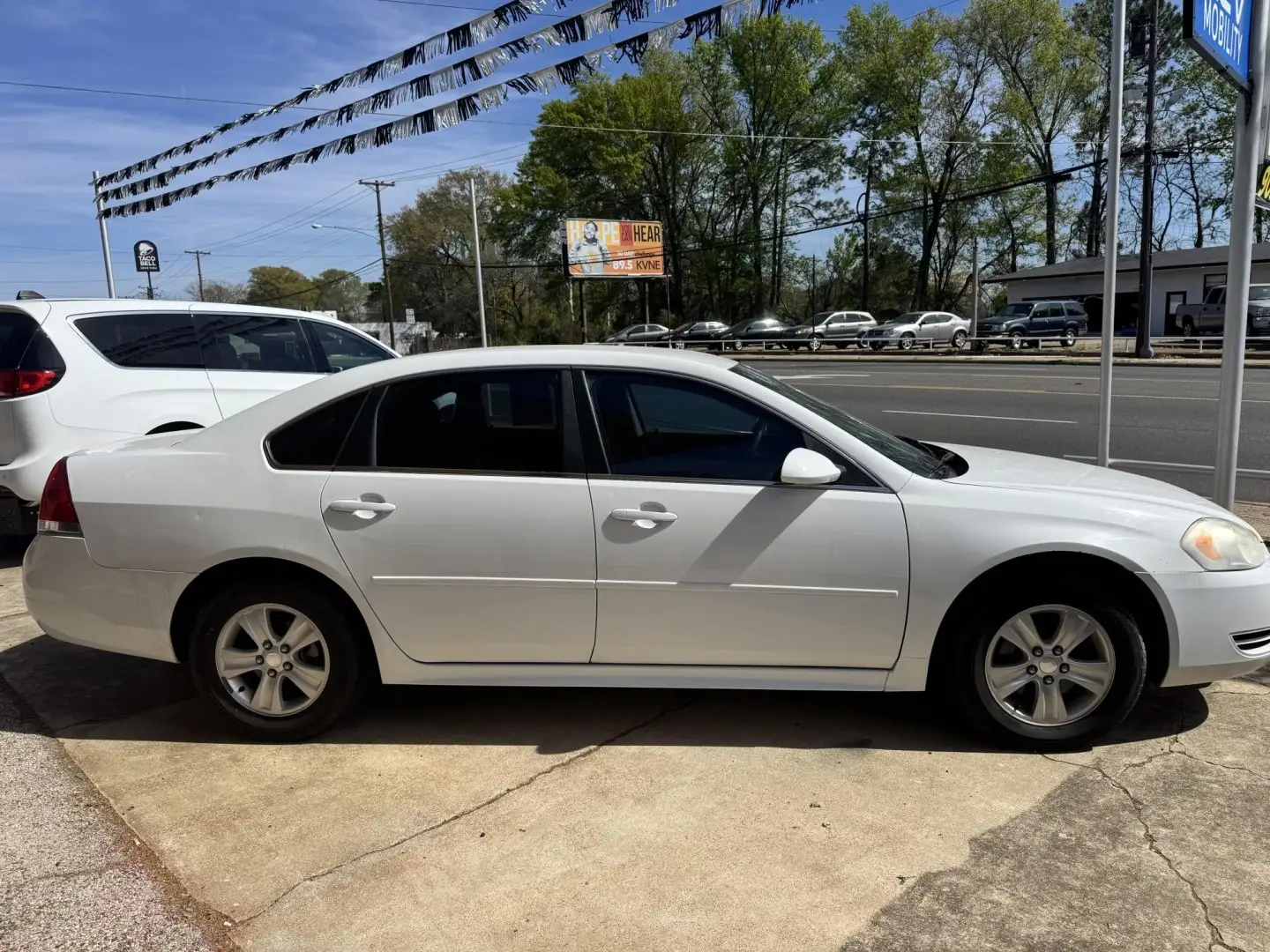 2012 Chevrolet Impala 1FL (Fleet) photo 1