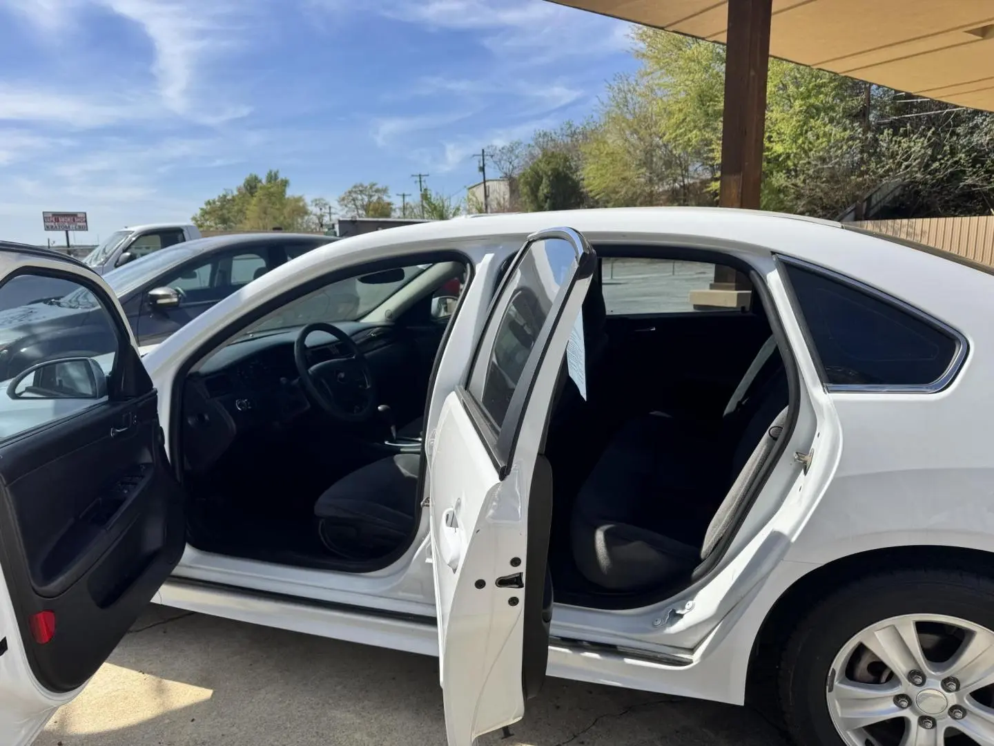 2012 Chevrolet Impala 1FL (Fleet) photo 4