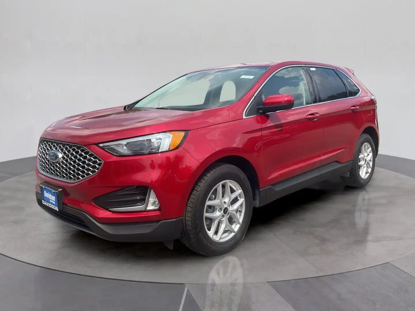 2024 Ford Edge SEL AWD's photo