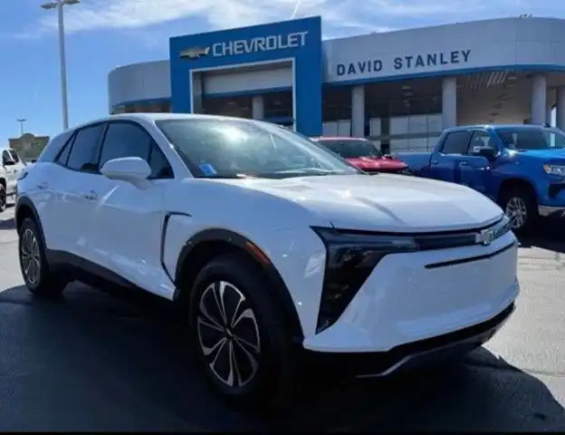 2026 Chevrolet Blazer EV LT FWD's photo