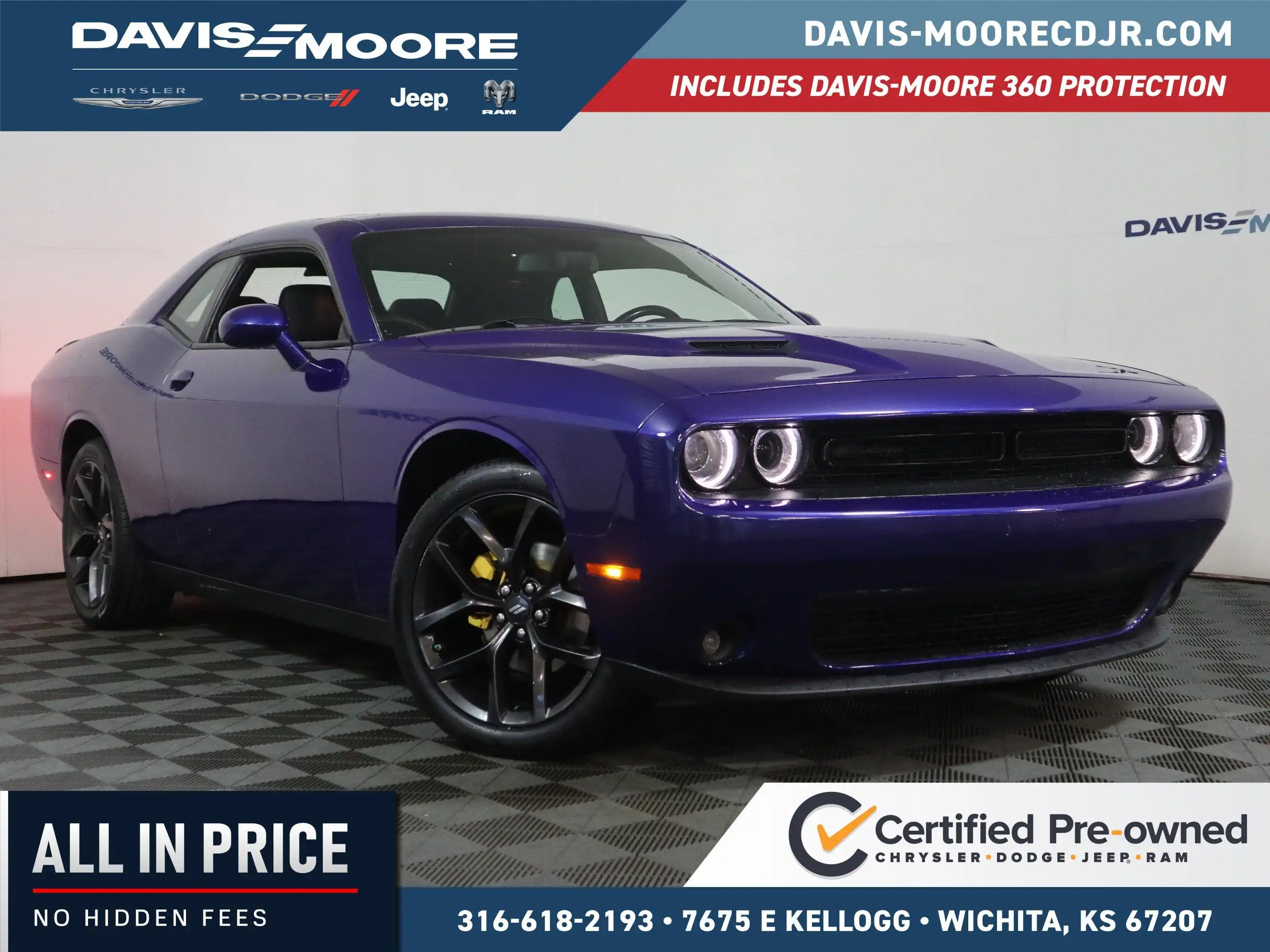 2022 Dodge Challenger SXT Auto's photo