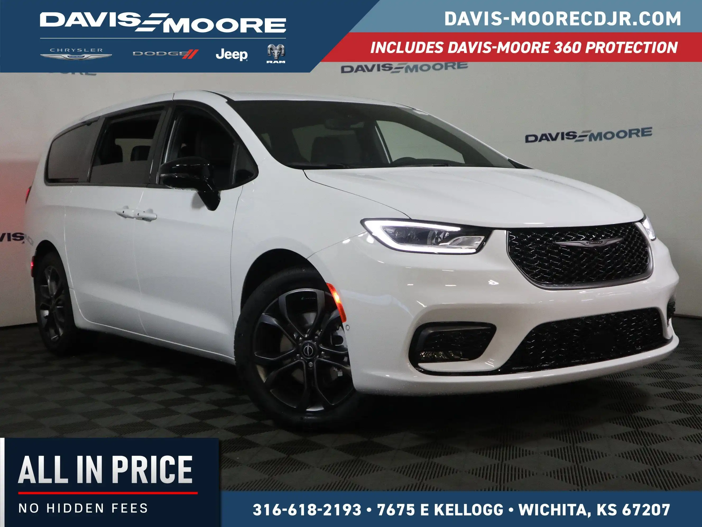 2026 Chrysler Pacifica Select's photo