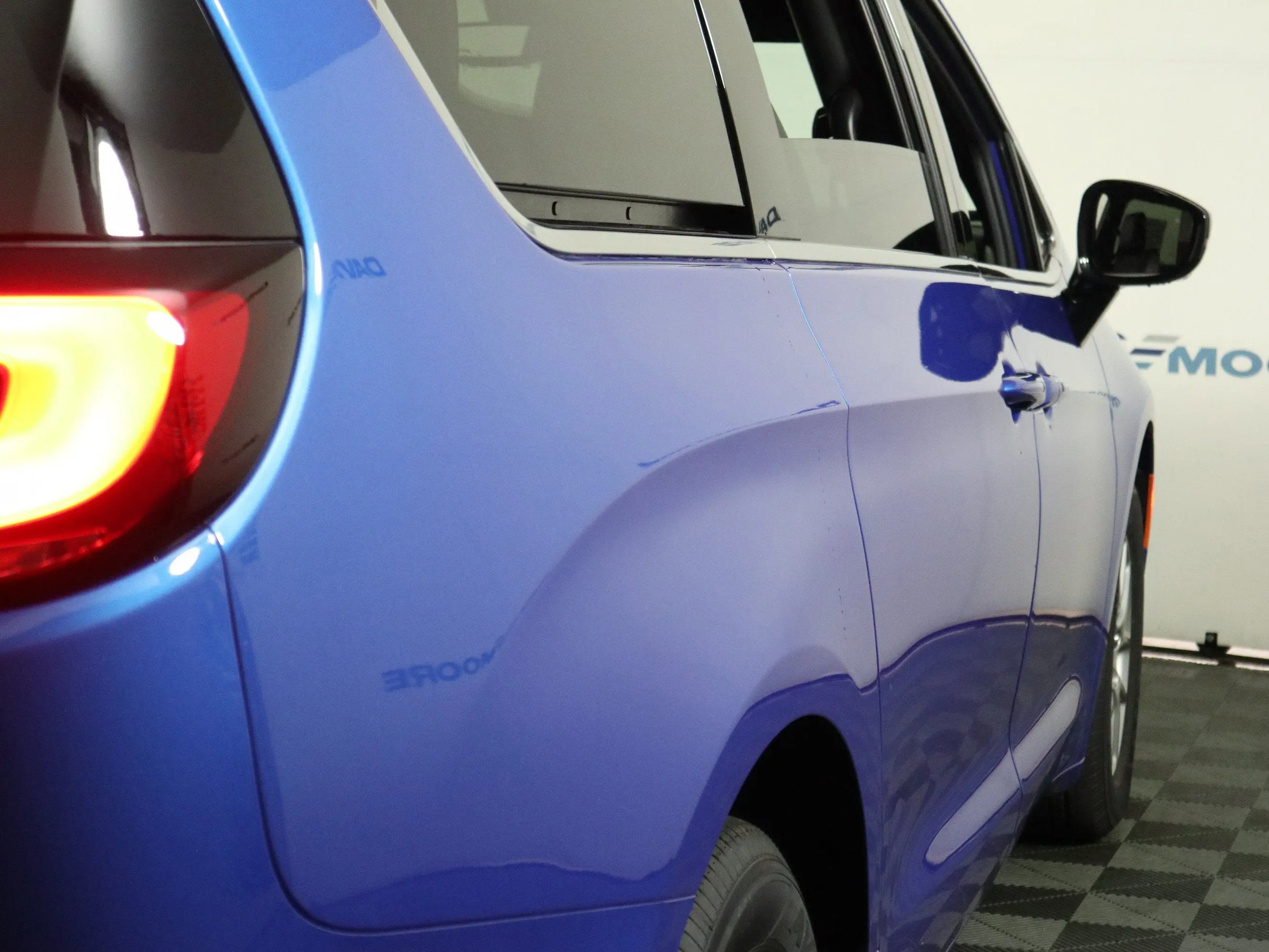 2026 Chrysler Pacifica Select photo 5