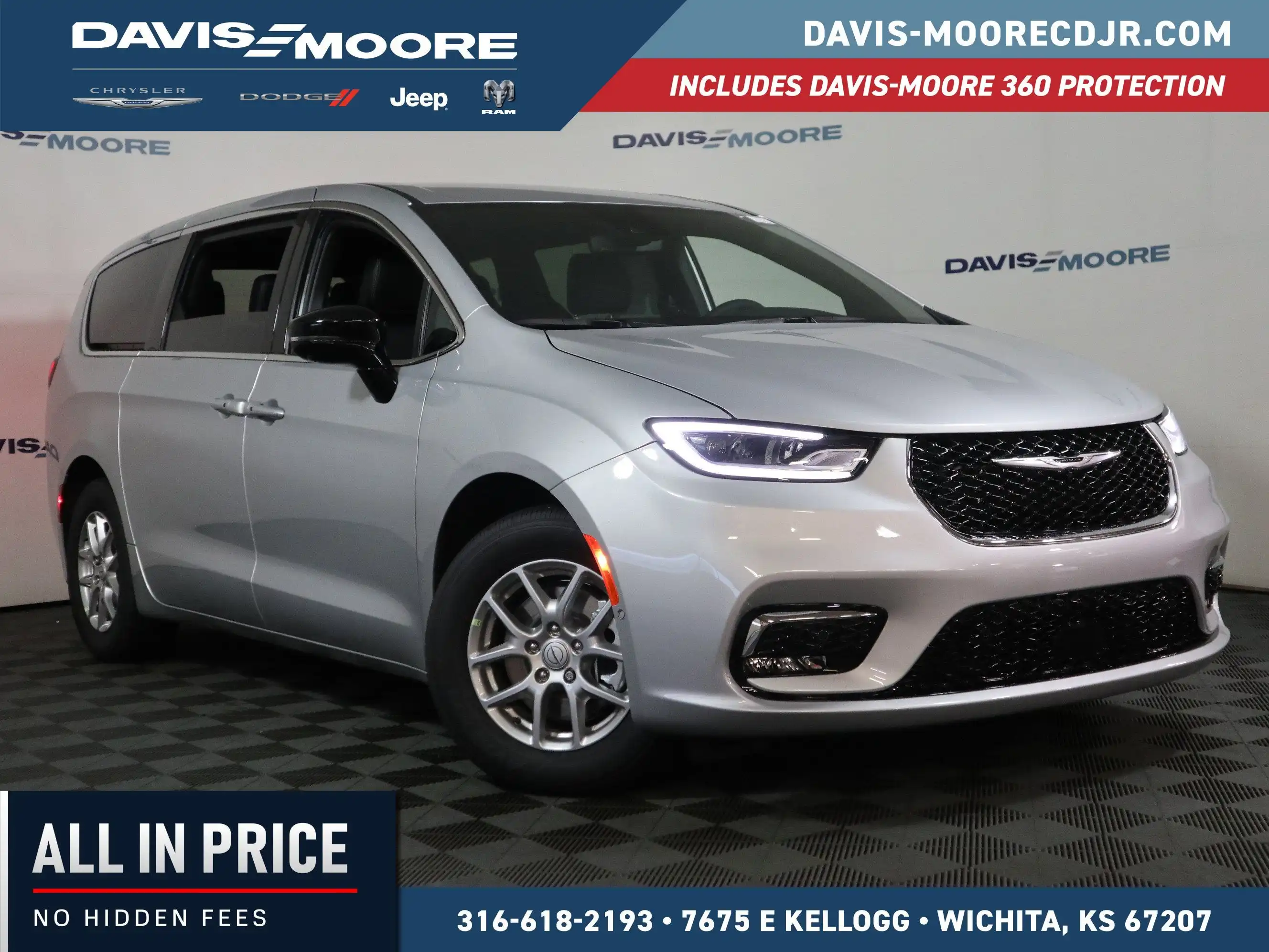 2026 Chrysler Pacifica Select's photo