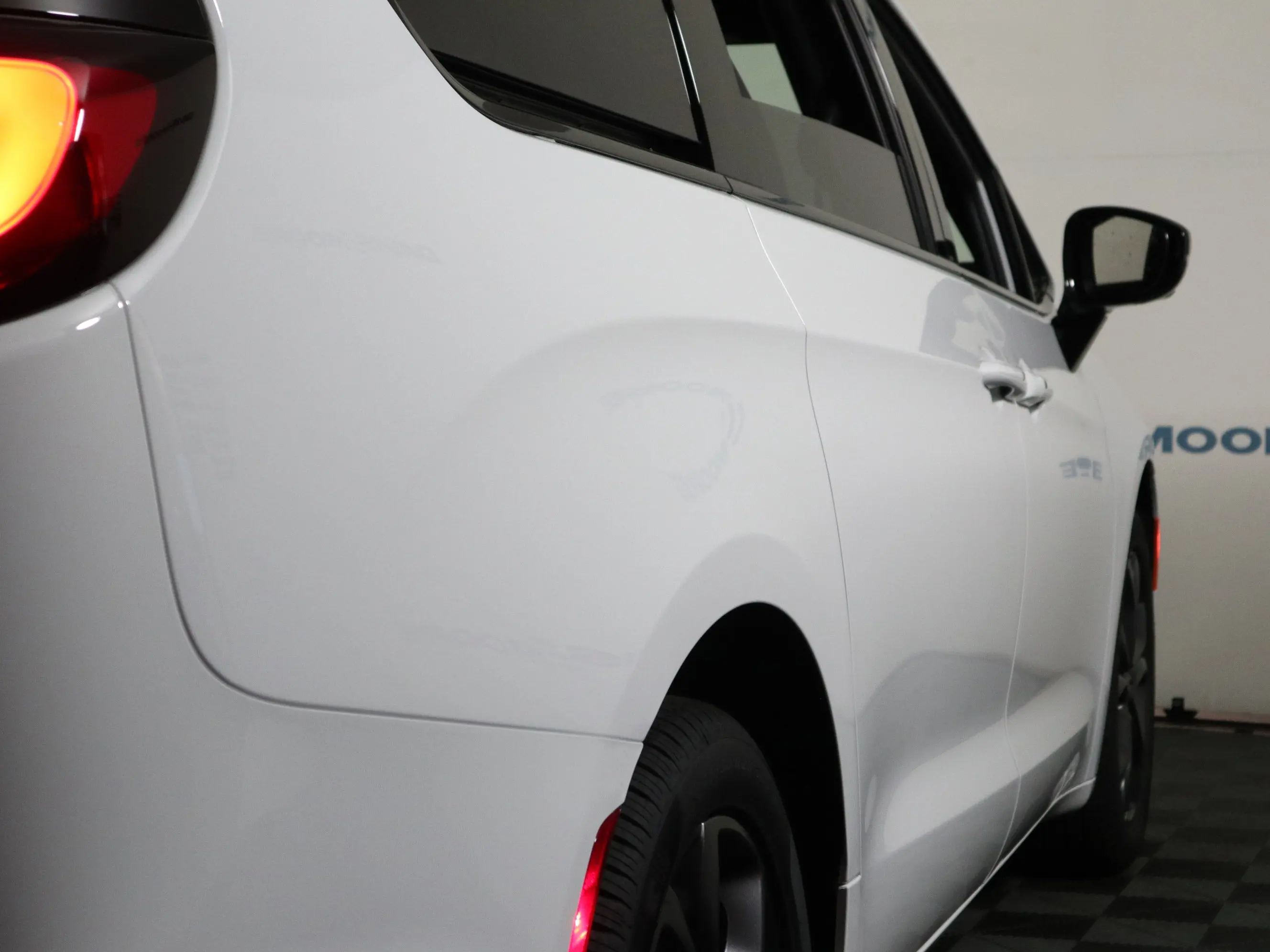 2026 Chrysler Pacifica Select photo 5