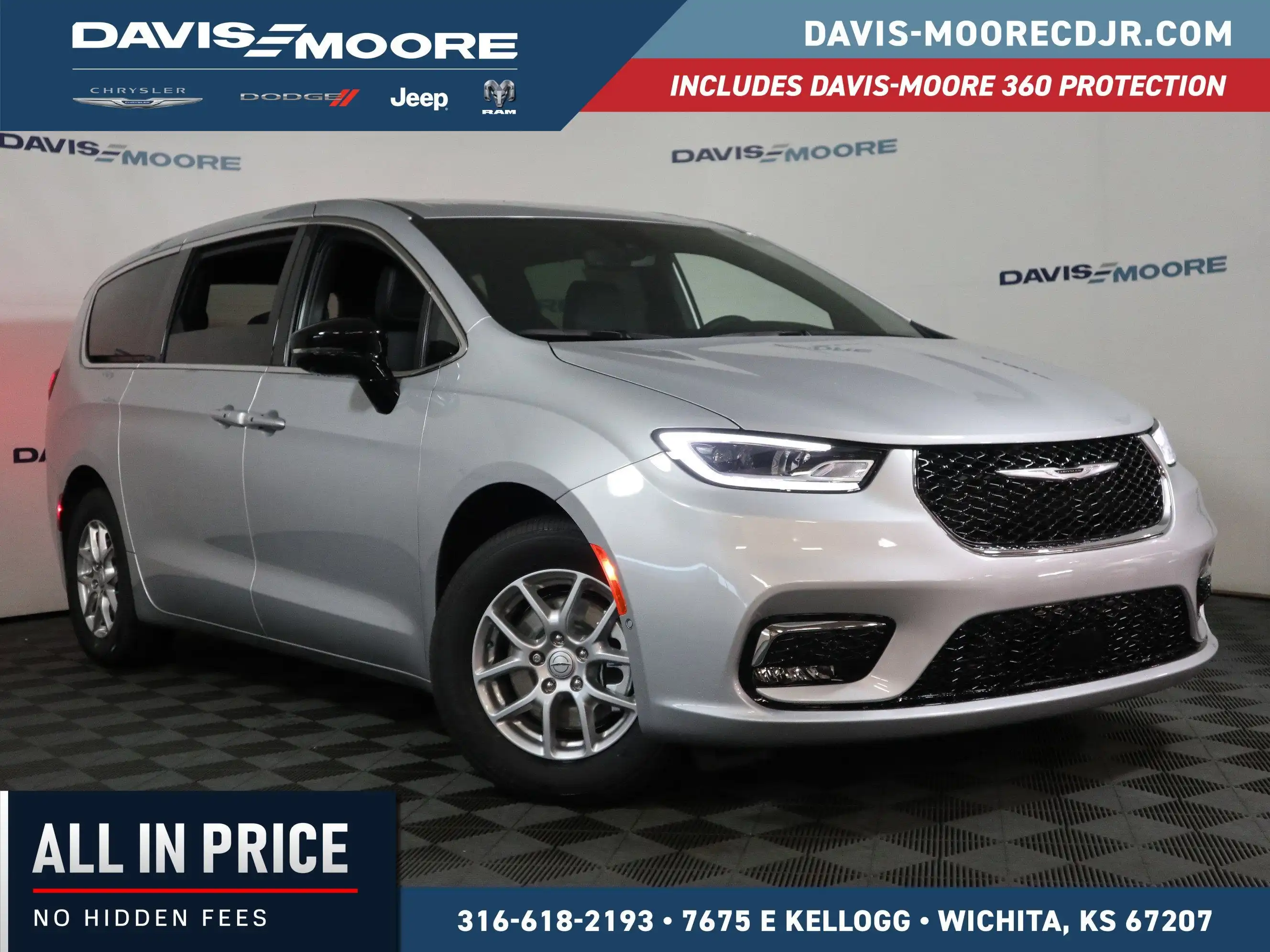 2026 Chrysler Pacifica Select's photo