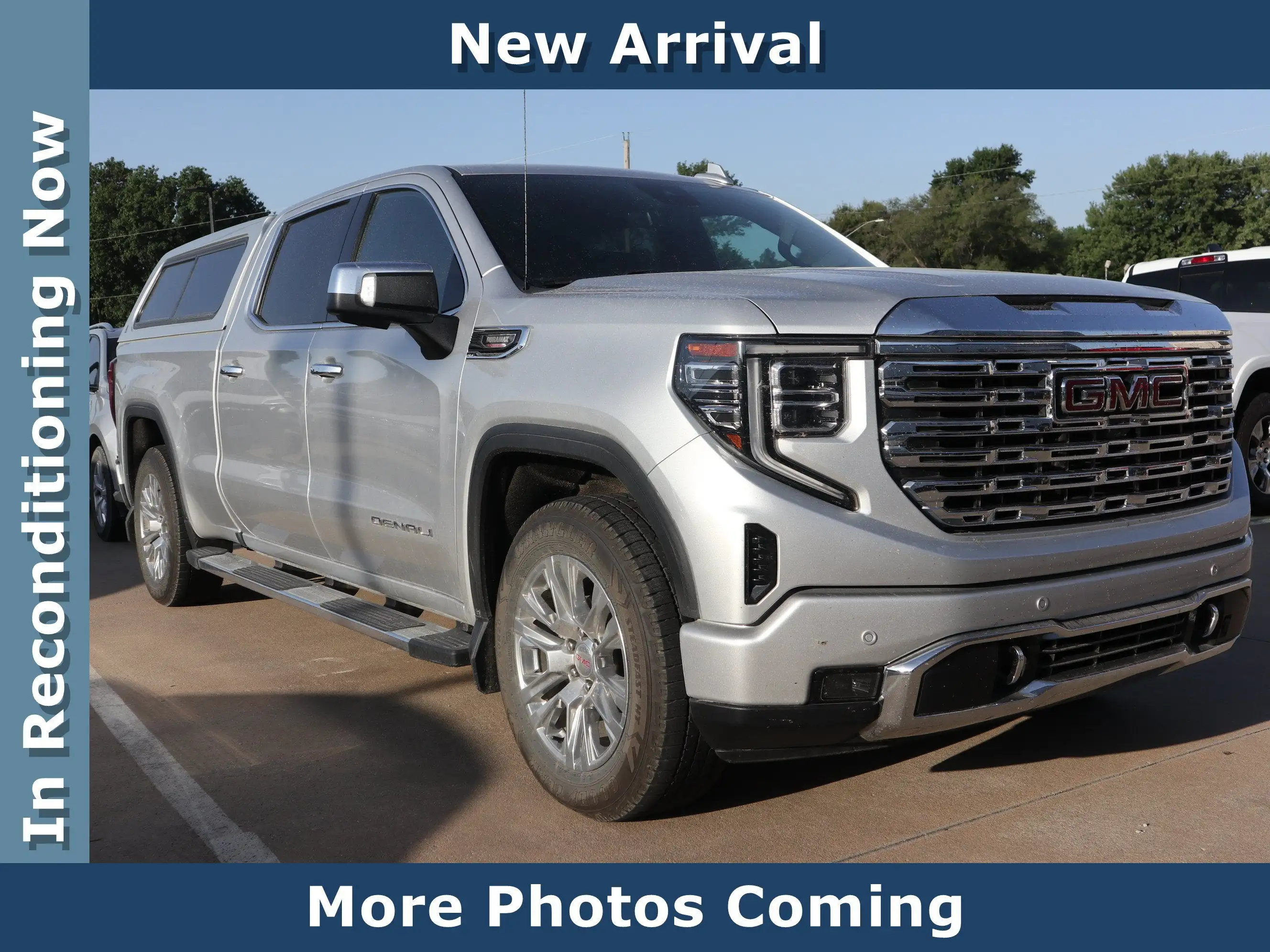 2022 GMC Sierra 4WD Crew Cab Standard Box Denali's photo