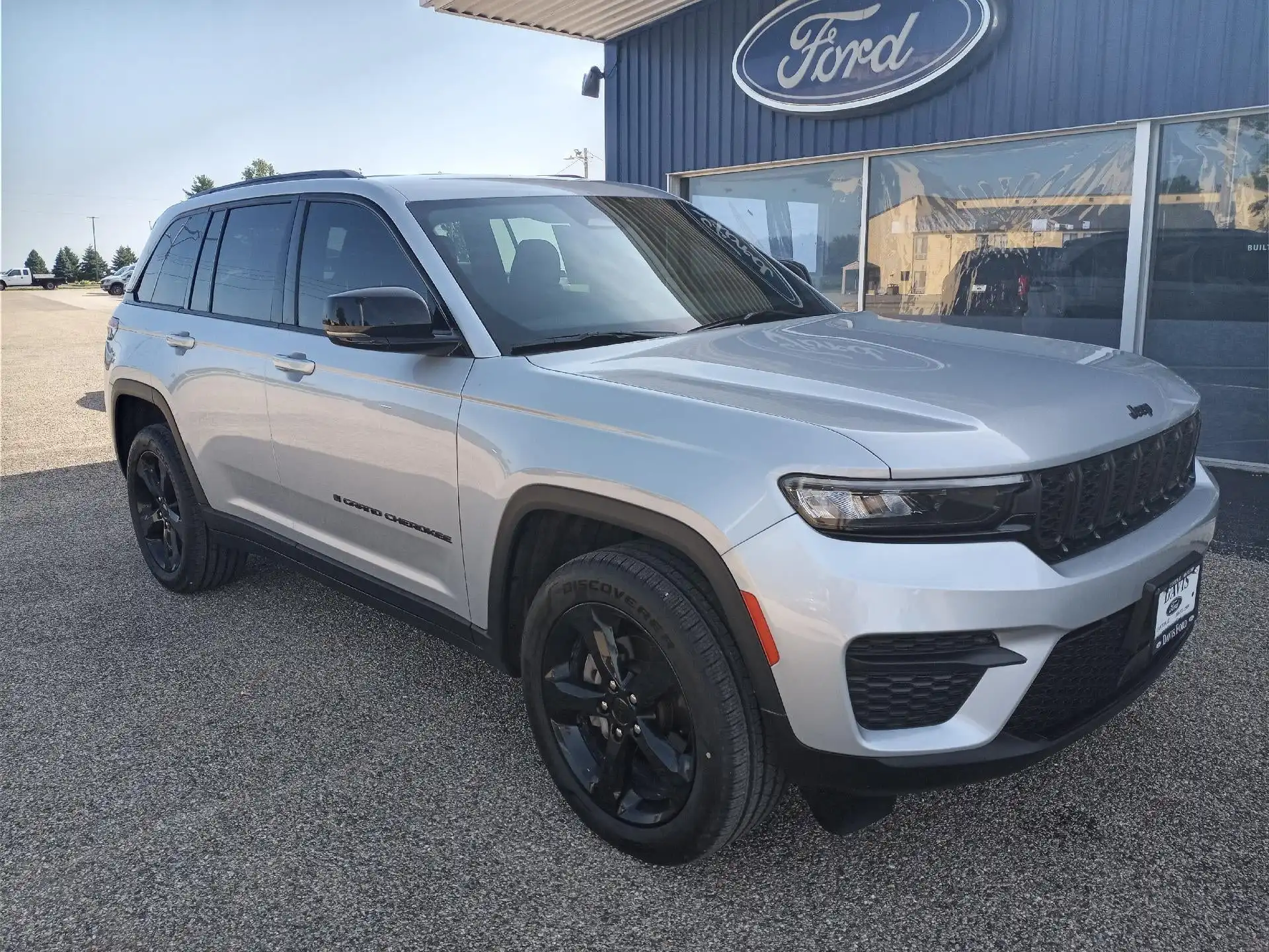 2023 Jeep Grand Cherokee Altitude 4x4's photo