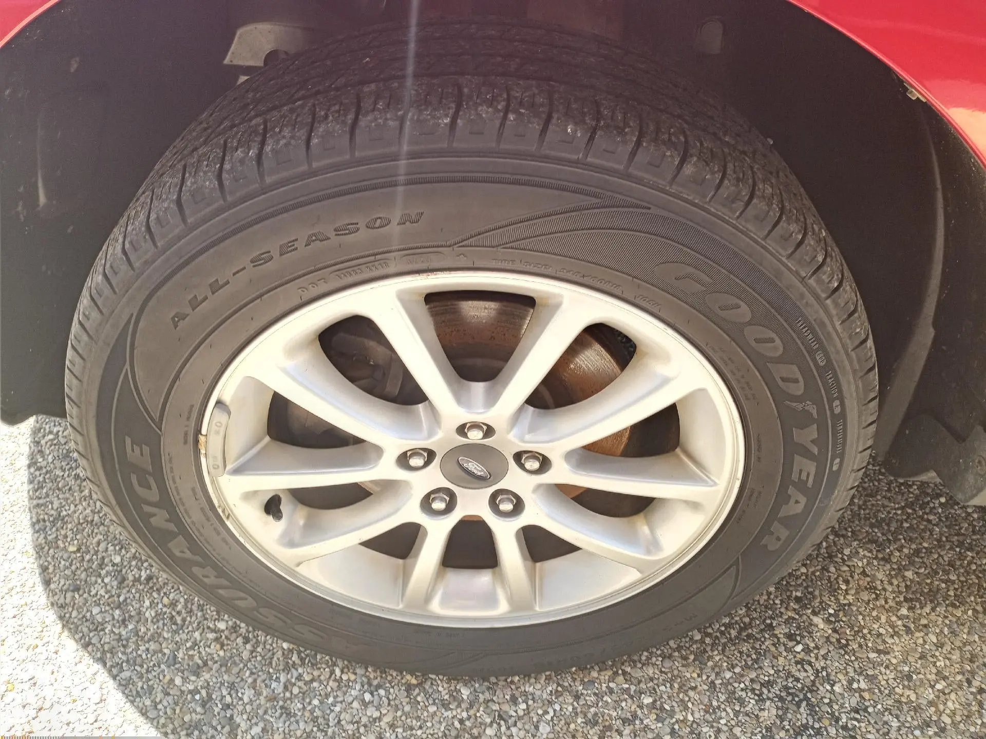 2010 Ford Edge SEL photo 5