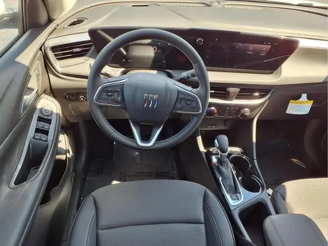 2026 Buick Encore GX Preferred photo 5