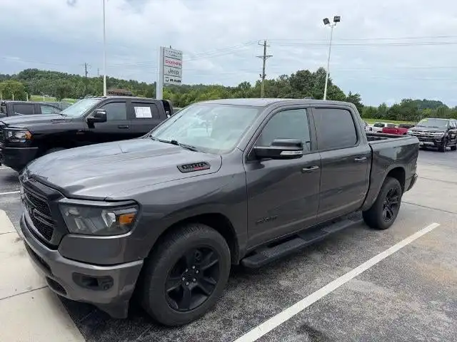 2022 RAM 1500 Big Horn/Lone Star 4x4 Crew Cab 5'7's photo