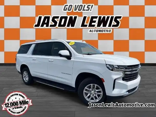 2024 Chevrolet Suburban 4WD 1500 LT's photo