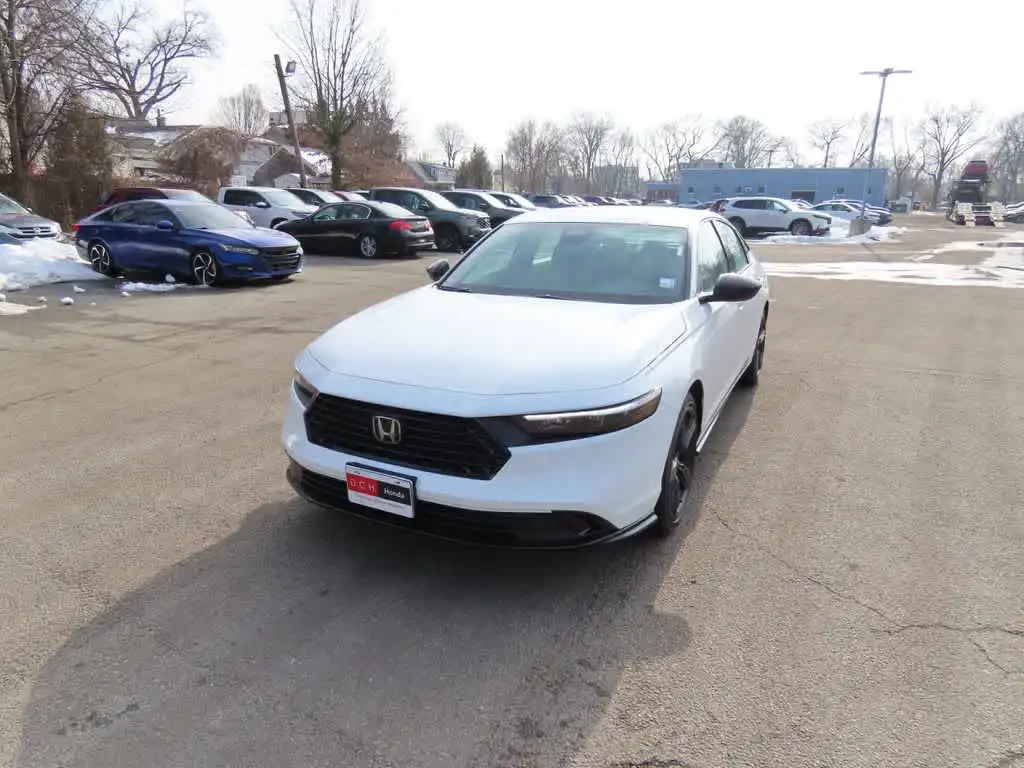 2026 Honda Accord Hybrid Sport-L's photo