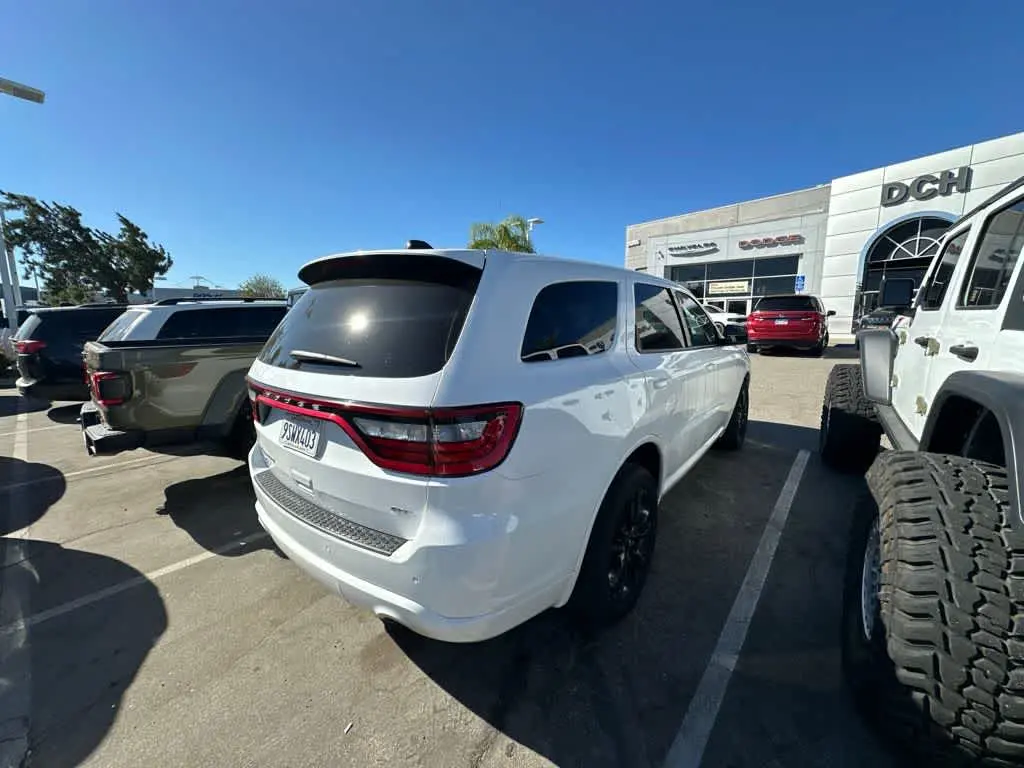 2025 Dodge Durango GT AWD photo 3