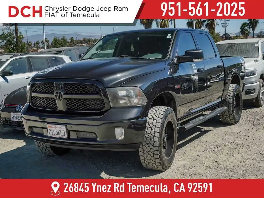 2018 RAM 1500 Big Horn 4WD Crew Cab 5'7's photo
