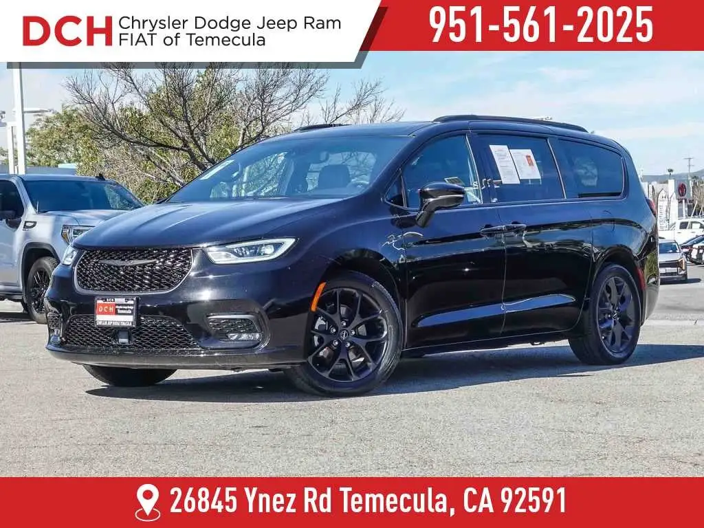 2025 Chrysler Pacifica Limited photo 1