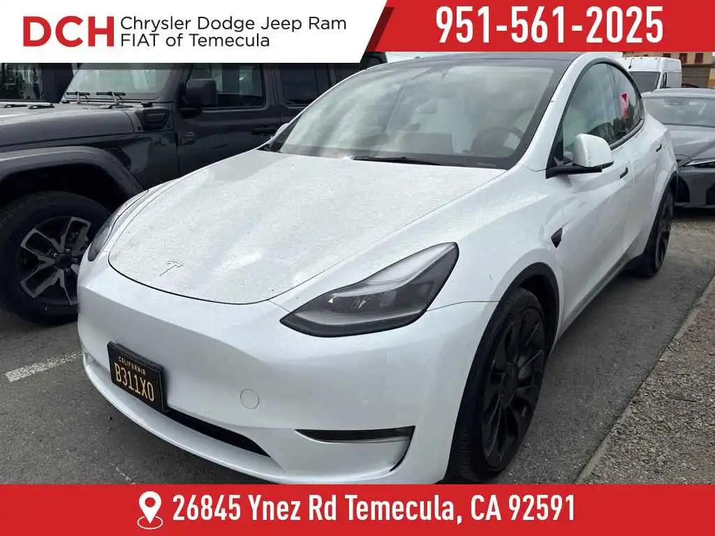 2022 Tesla Model Y Performance Dual Motor All-Wheel Drive's photo