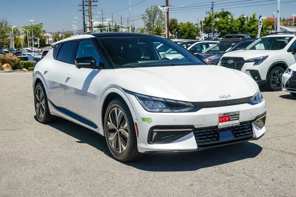 2023 Kia EV6 GT-Line photo 4