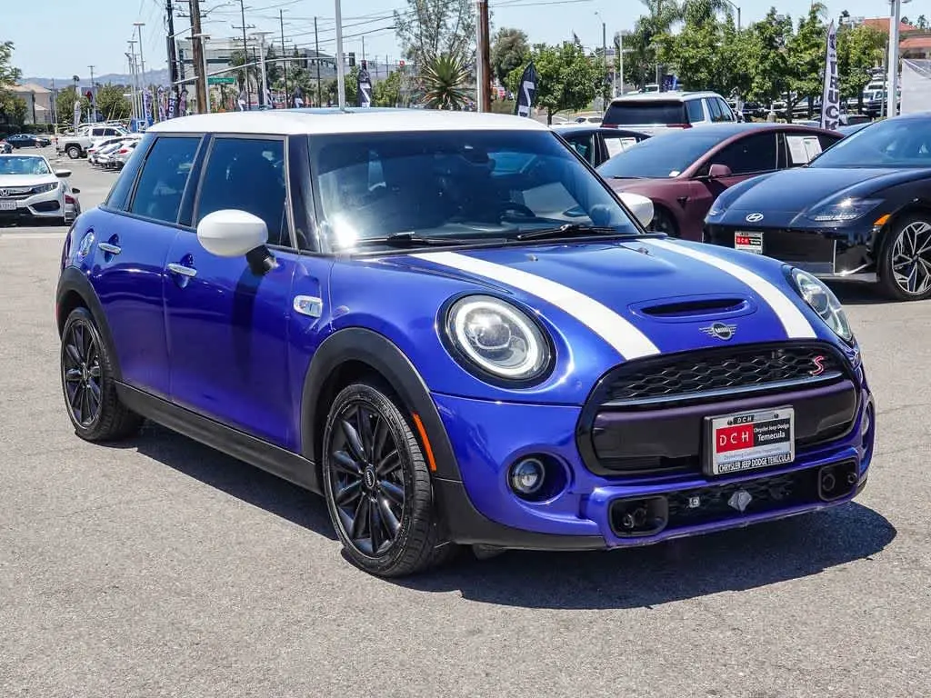 2021 MINI Hardtop Cooper S photo 3