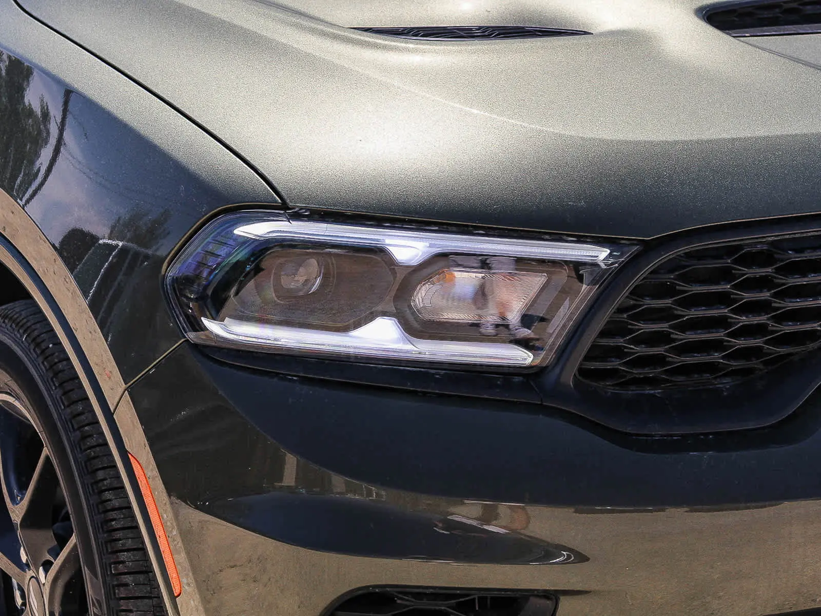 2026 Dodge Durango HEMI V8 GT AWD photo 4