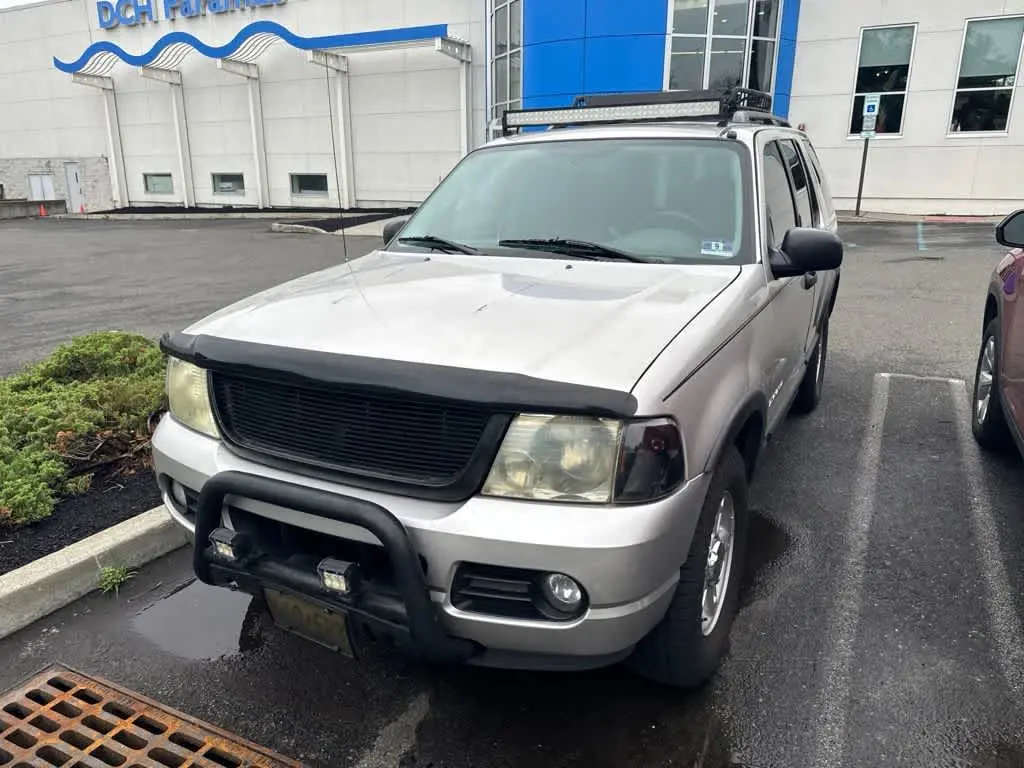 2004 Ford Explorer XLT 4.0 4x4 photo 3