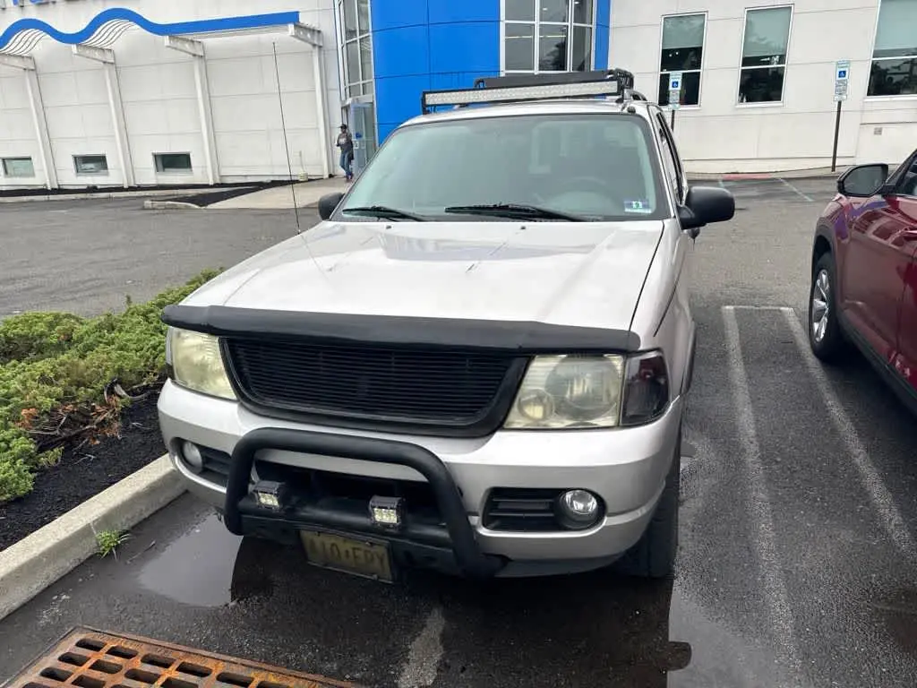 2004 Ford Explorer XLT 4.0 4x4 photo 4