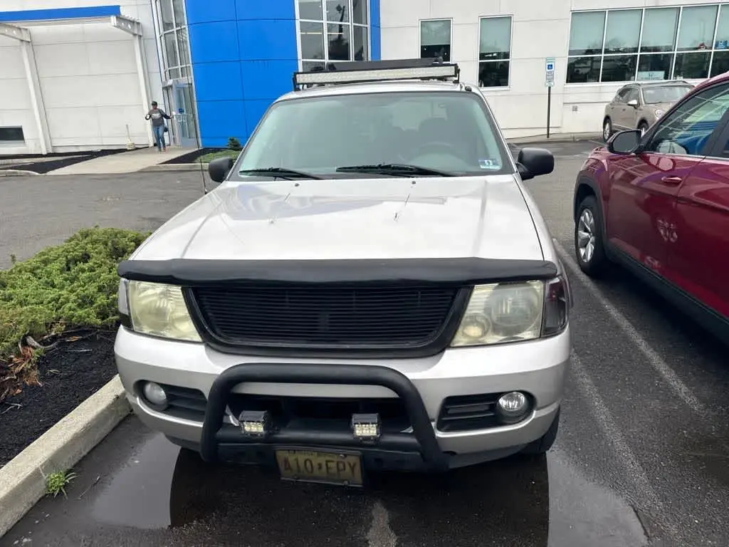 2004 Ford Explorer XLT 4.0 4x4 photo 5