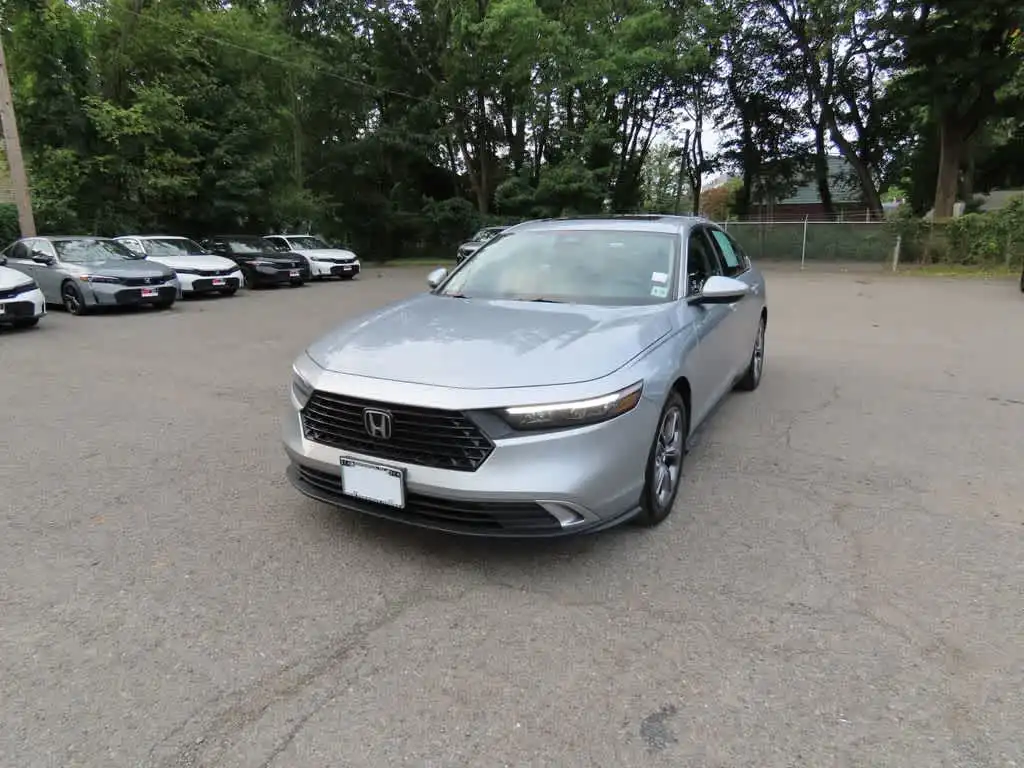 2023 Honda Accord 1.5T EX CVT Without BSI's photo