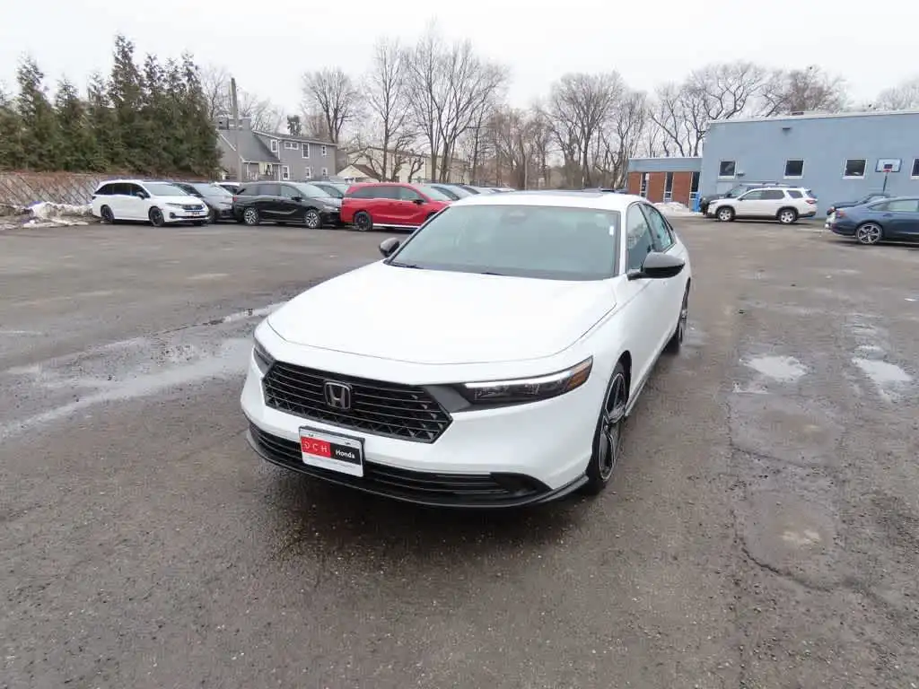 2026 Honda Accord Hybrid Sport's photo