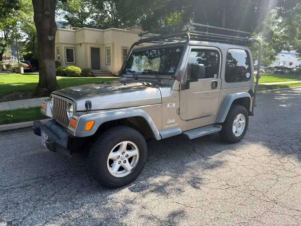 2004 Jeep Wrangler X photo 1