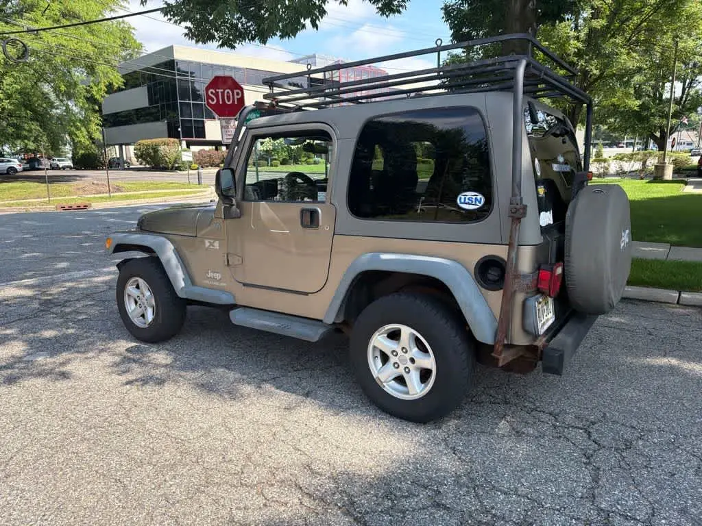 2004 Jeep Wrangler X photo 5