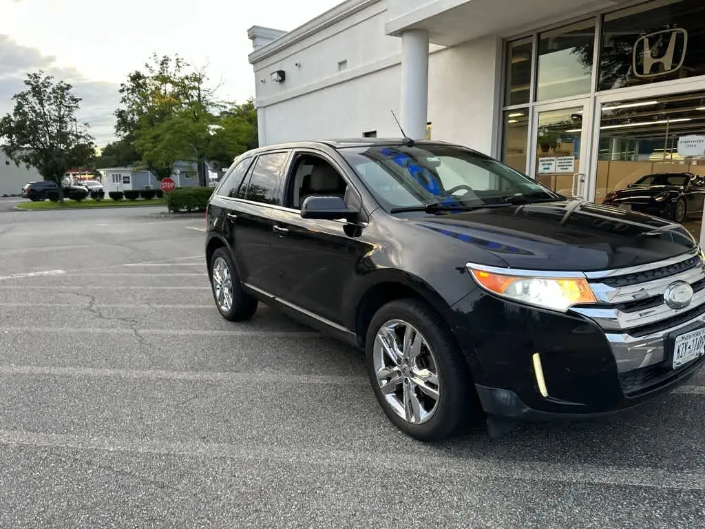 2011 Ford Edge Limited photo 3