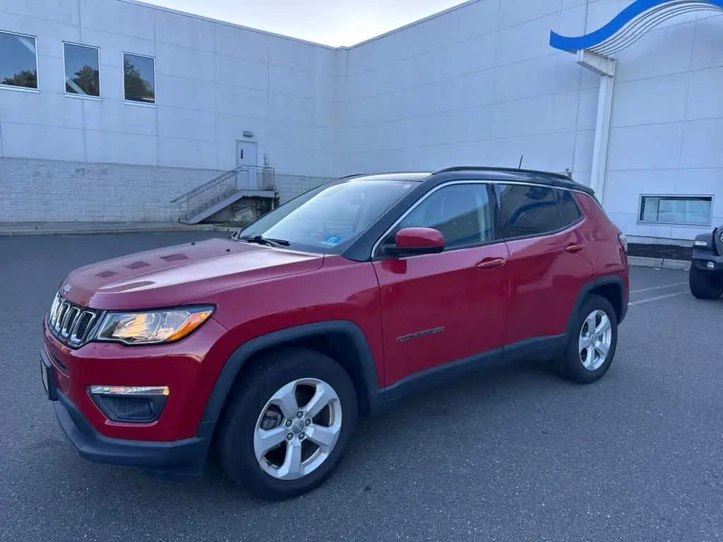 2018 Jeep Compass Latitude 4WD photo 4
