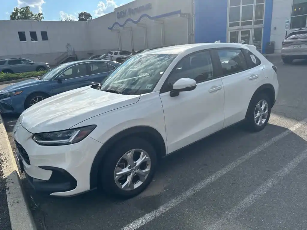 2024 Honda HR-V LX 2WD's photo