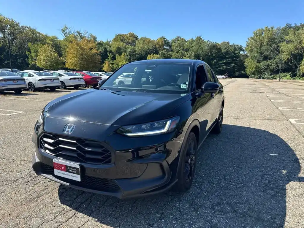 2025 Honda HR-V Sport AWD's photo