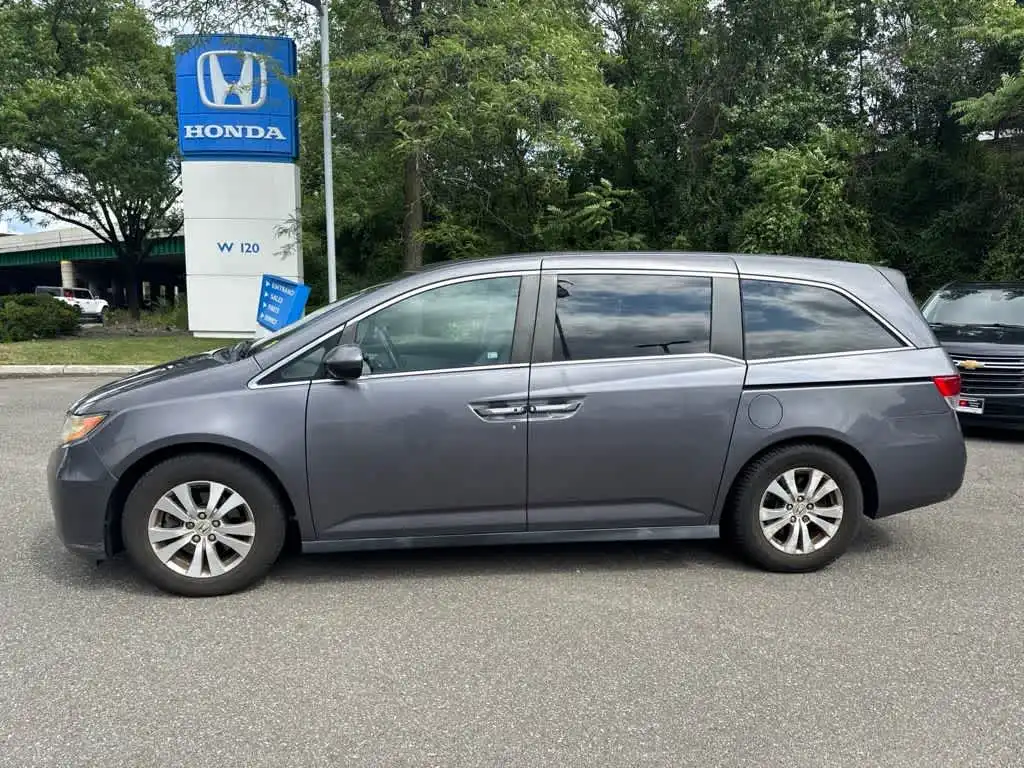 2015 Honda Odyssey EX-L with DVD Rear Entertainment System's photo