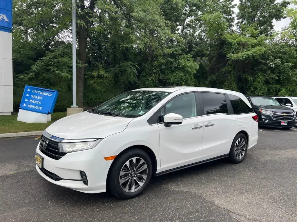 2023 Honda Odyssey EX-L photo 4
