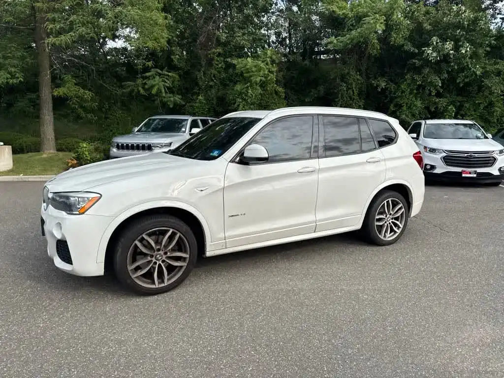 2017 BMW X3 xDrive28i's photo